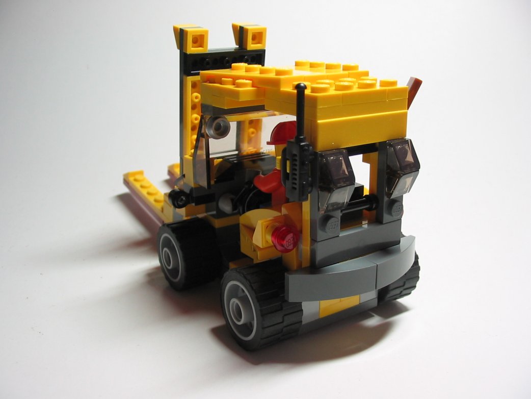4939_forklift003.jpg