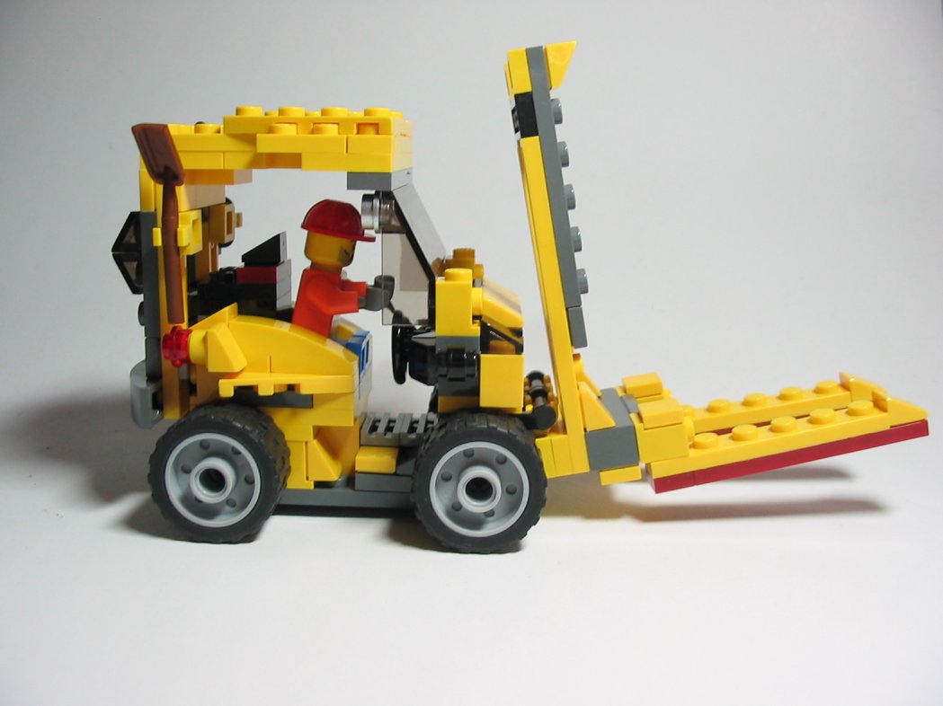 4939_forklift004.jpg