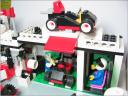 mini_racers_garage5.jpg