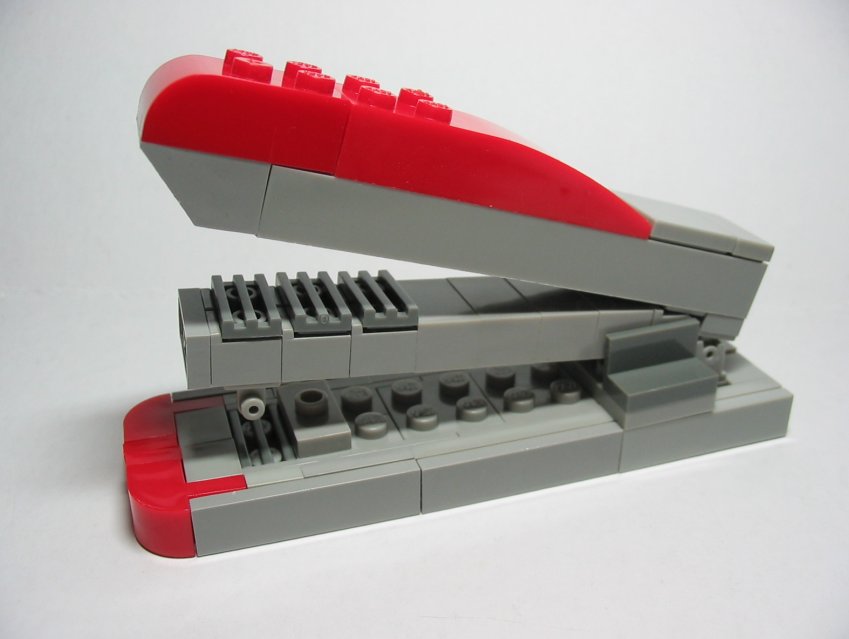 stapler011.jpg
