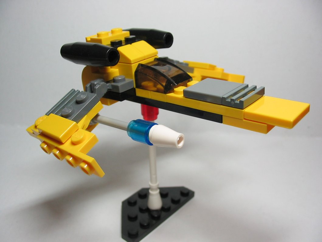 starwars_u_wing_fighter001.jpg