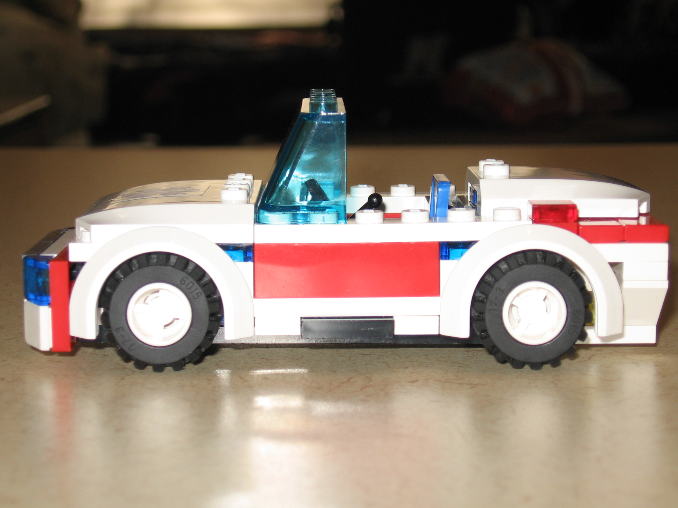 car_2.jpg