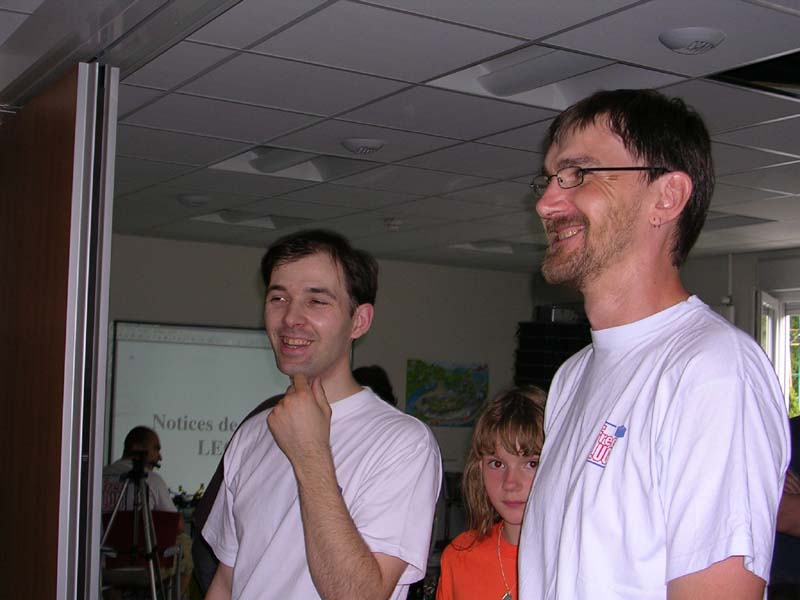 2004_0724_141814aa.jpg