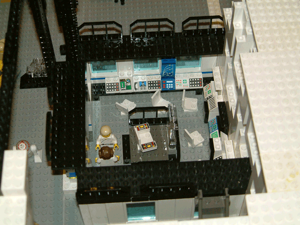 lg2003-27.gif