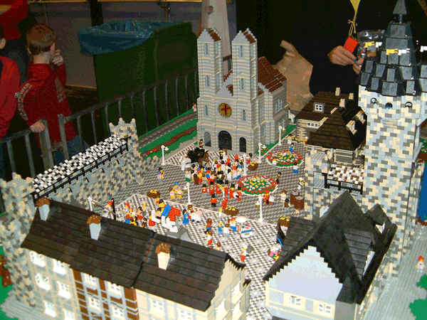 lg2003-44.gif