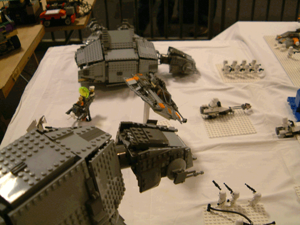 lg2003-47.gif