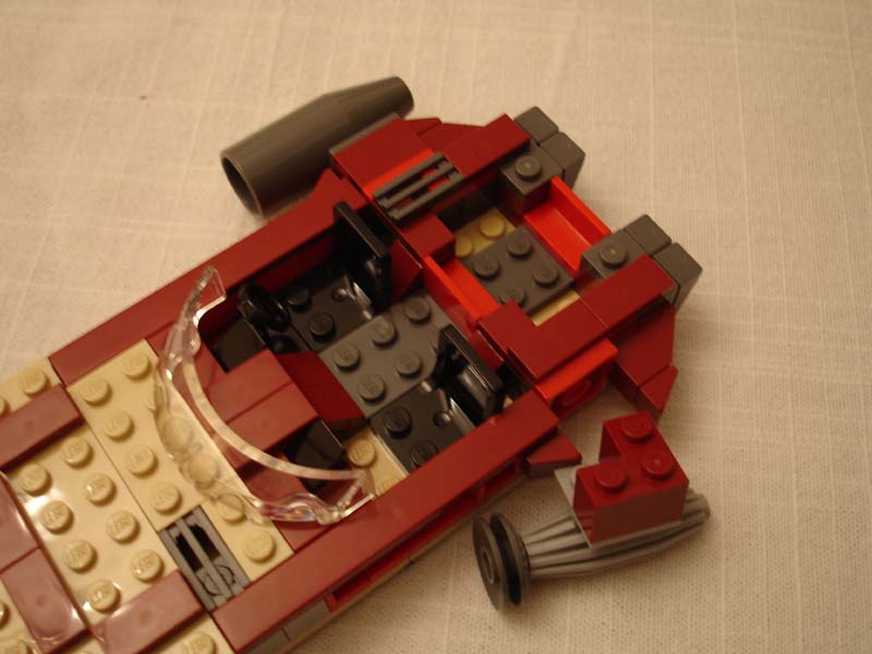 8092_engineleft.jpg
