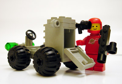 6930_mailtruck_400.jpg