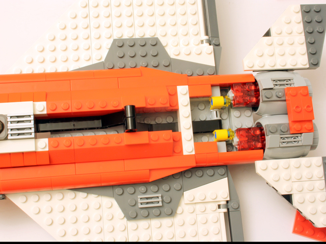 5892_1_lightsbuild_640.jpg