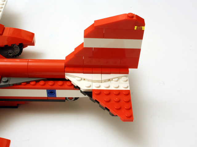 5892_2_tail_640.jpg