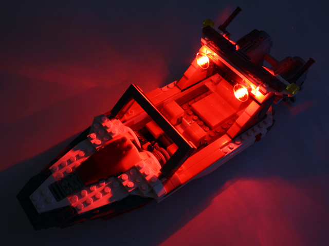 5892_3_redlight_640.jpg