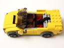yellowcar_emptysidehigh_640.jpg
