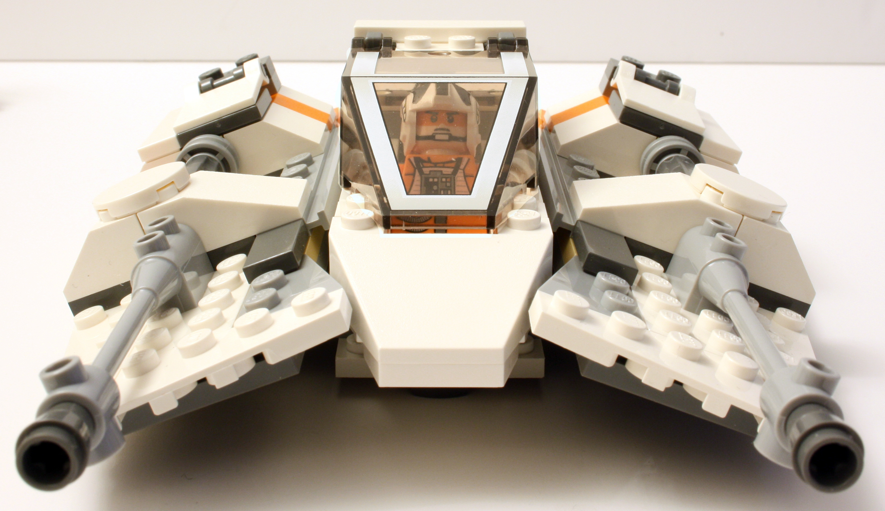 8089_complete_speederfront.jpg