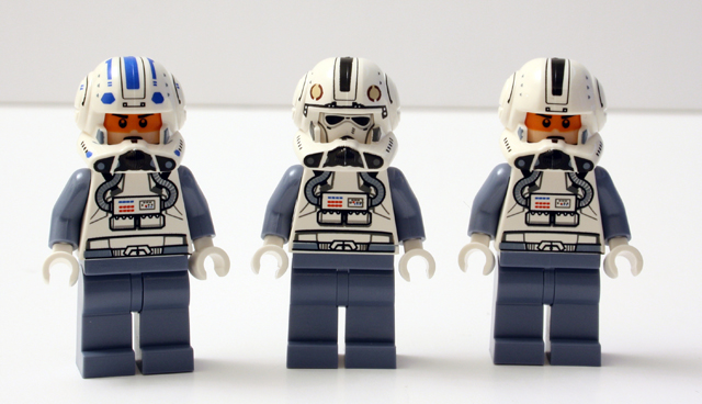 8096_figs_pilothelmet_640.jpg