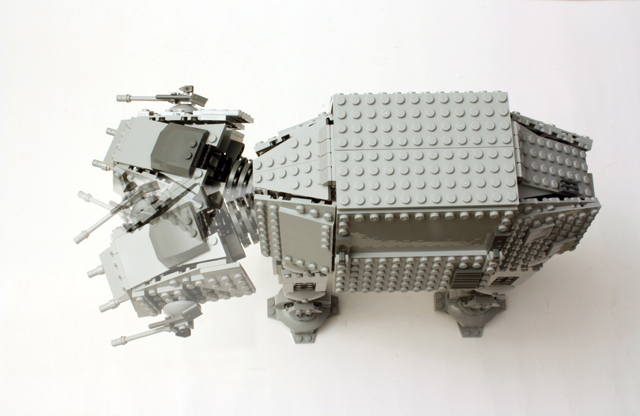 8129_fromhead_640.jpg