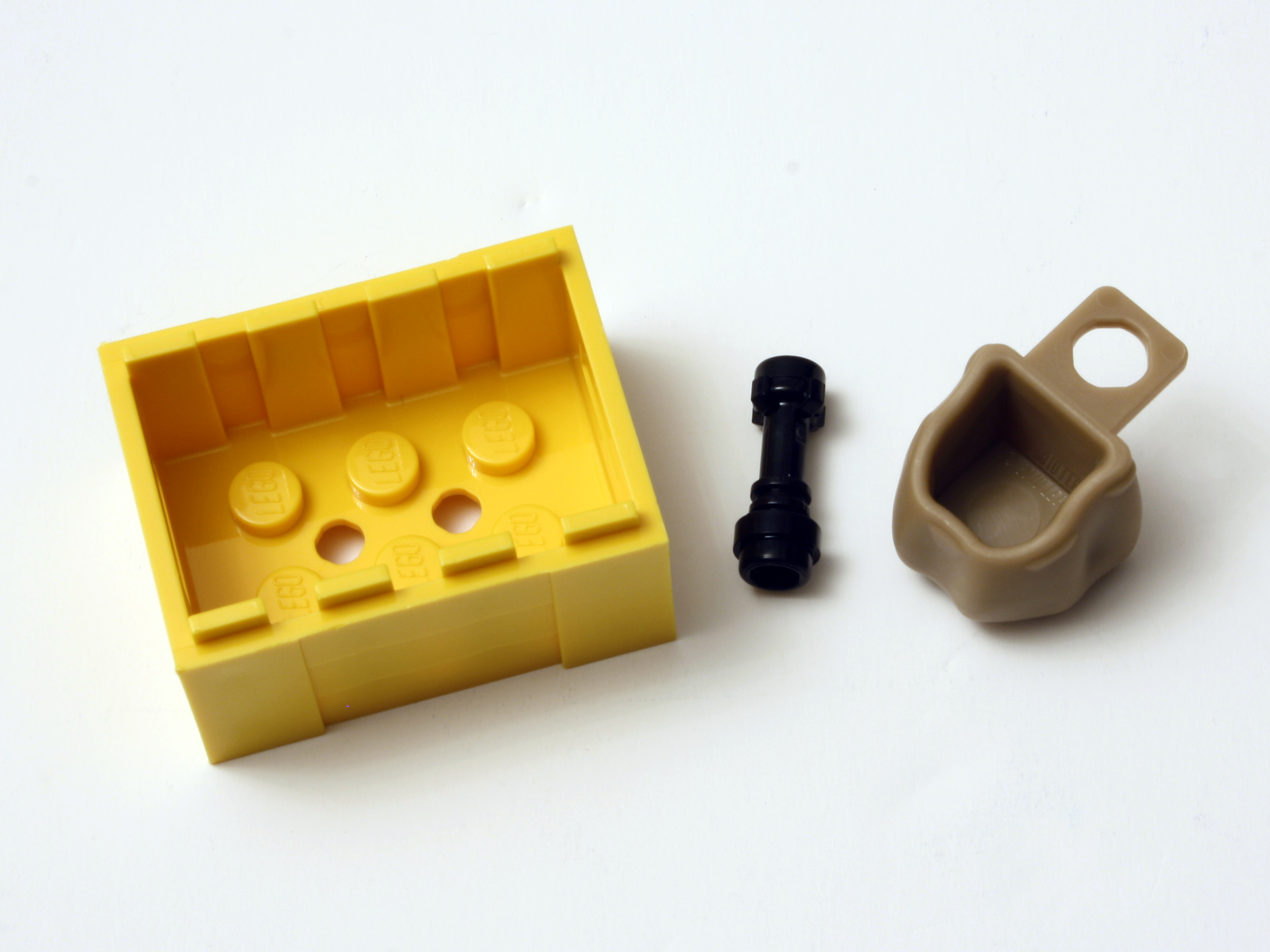 7286_easypieces_int1.jpg