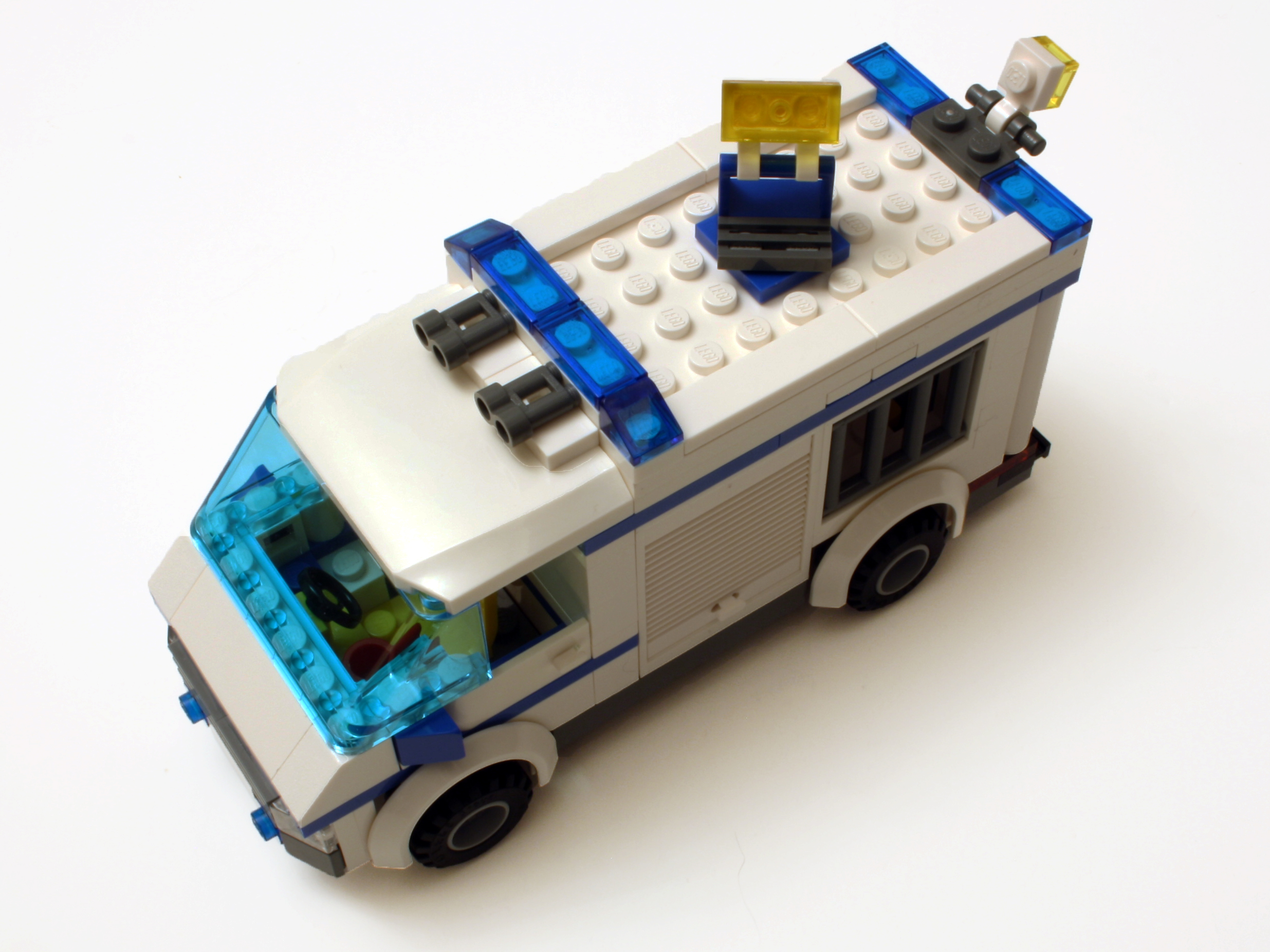 7286_model_obliquehigh.jpg