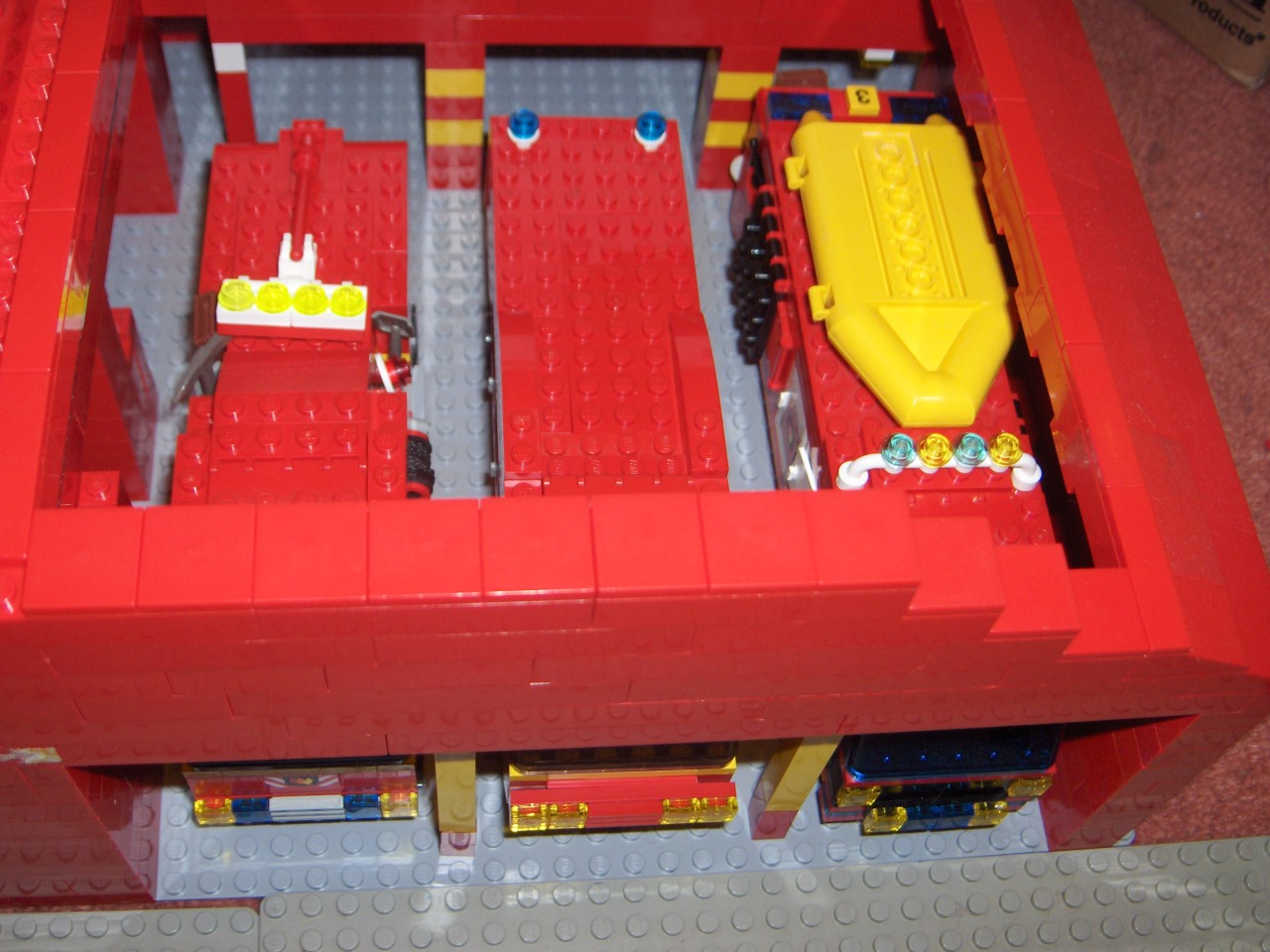fire_sta_pic_5_vehicle_bay.jpg