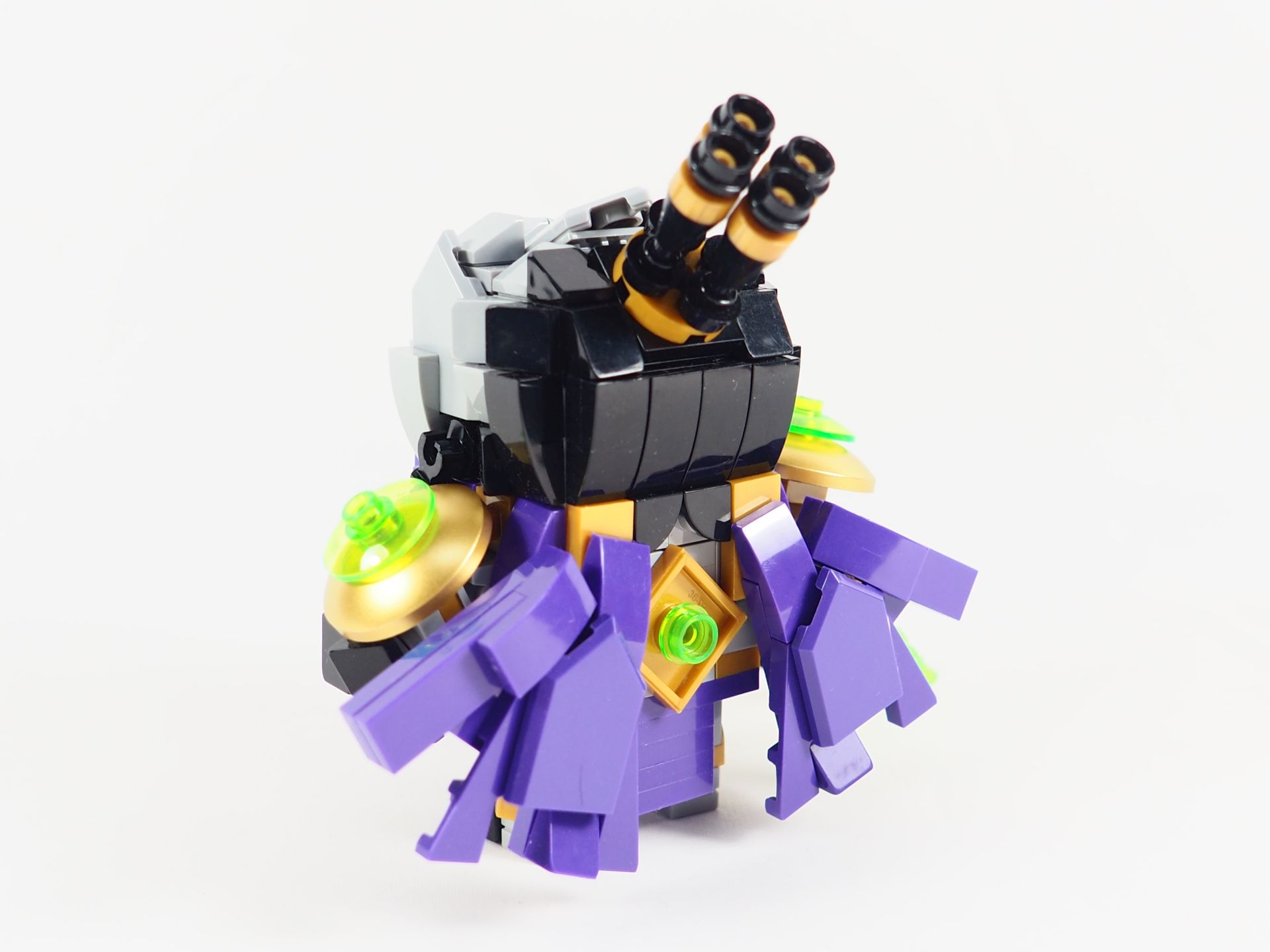 003.jpg