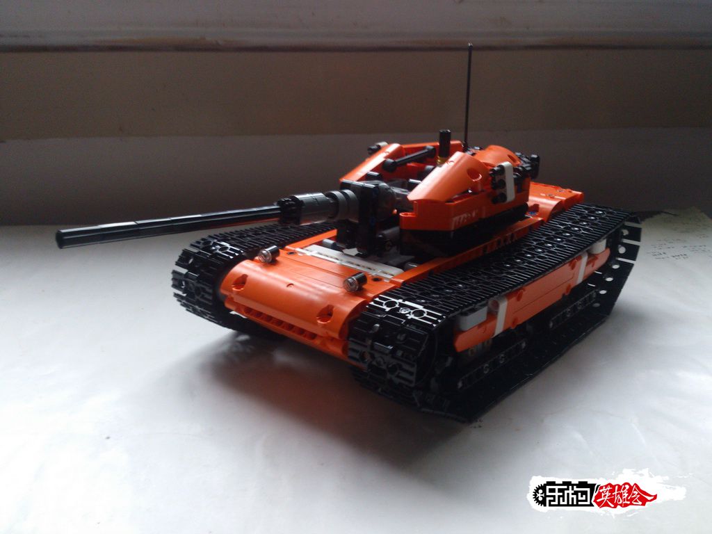 42038tank_002.jpg