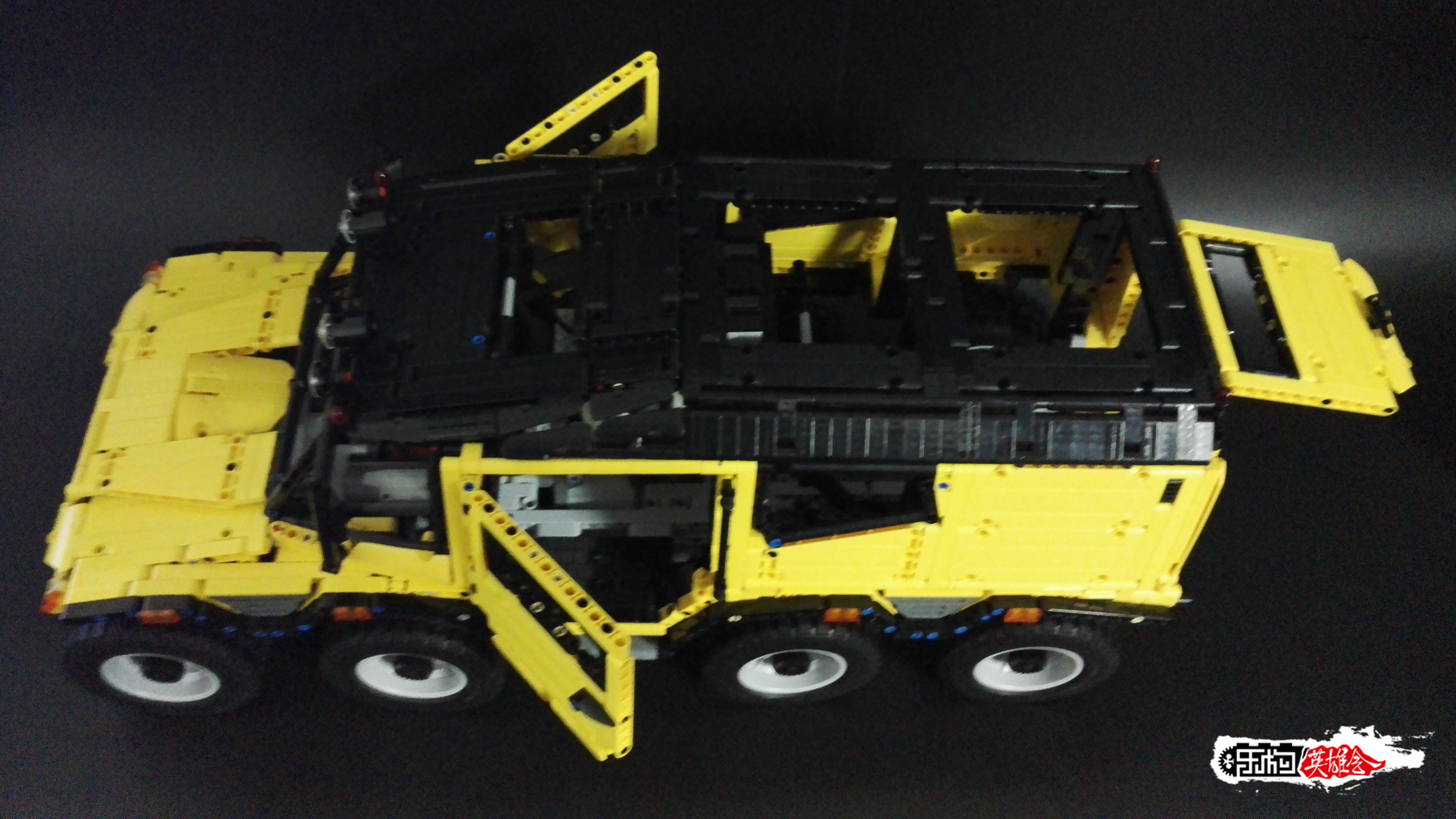 avtorosshaman8x8_005.jpg