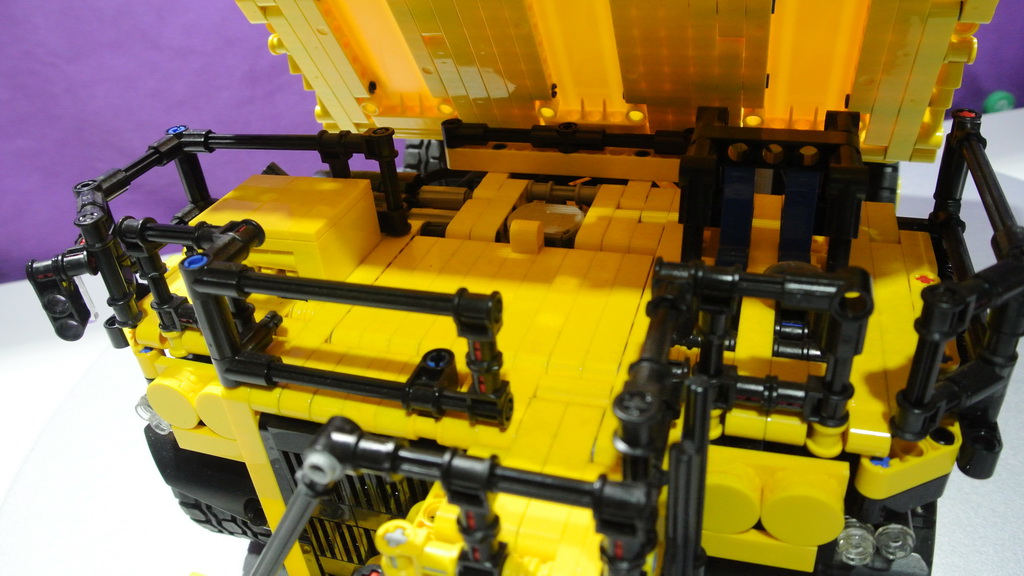 caterpillar797f_008.jpg
