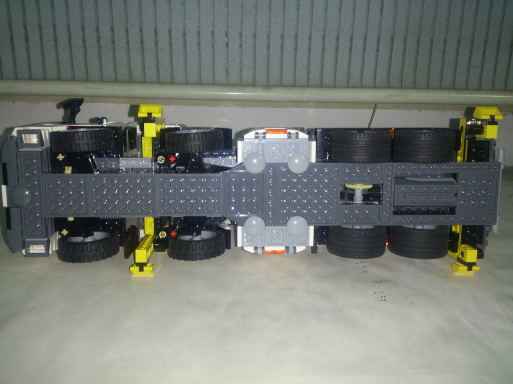 cranetruck_005.jpg