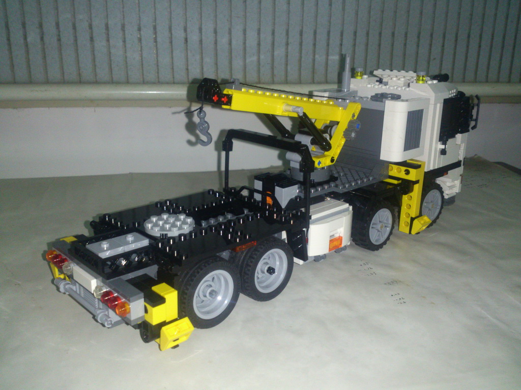 cranetruck_006.jpg