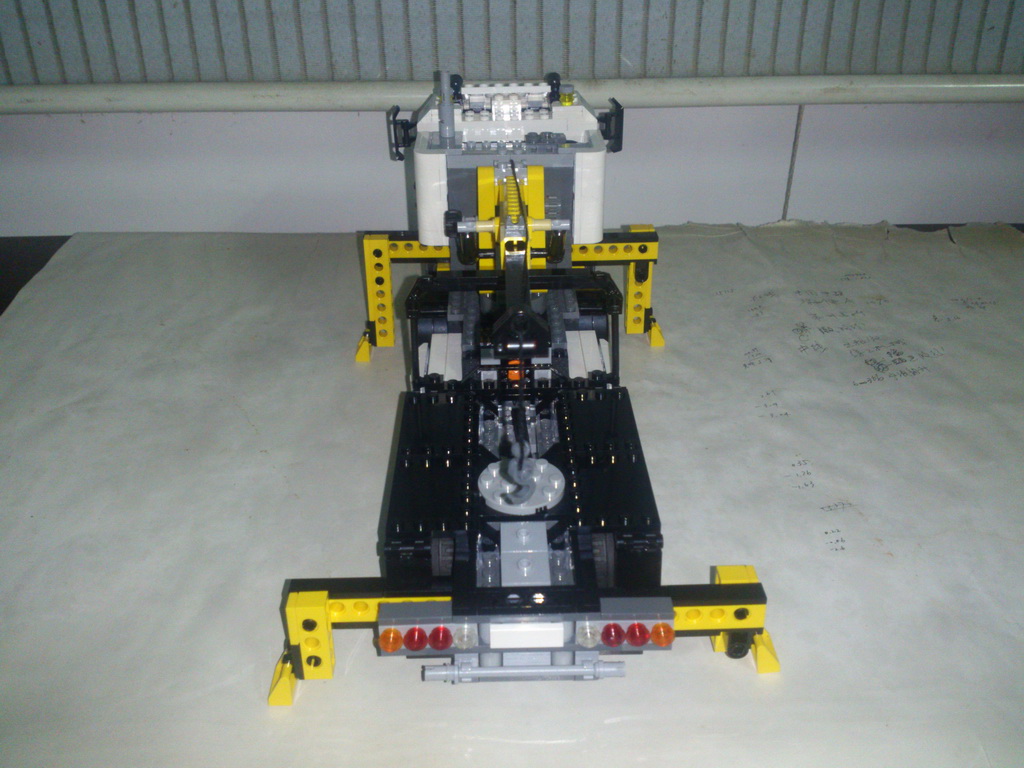 cranetruck_009.jpg