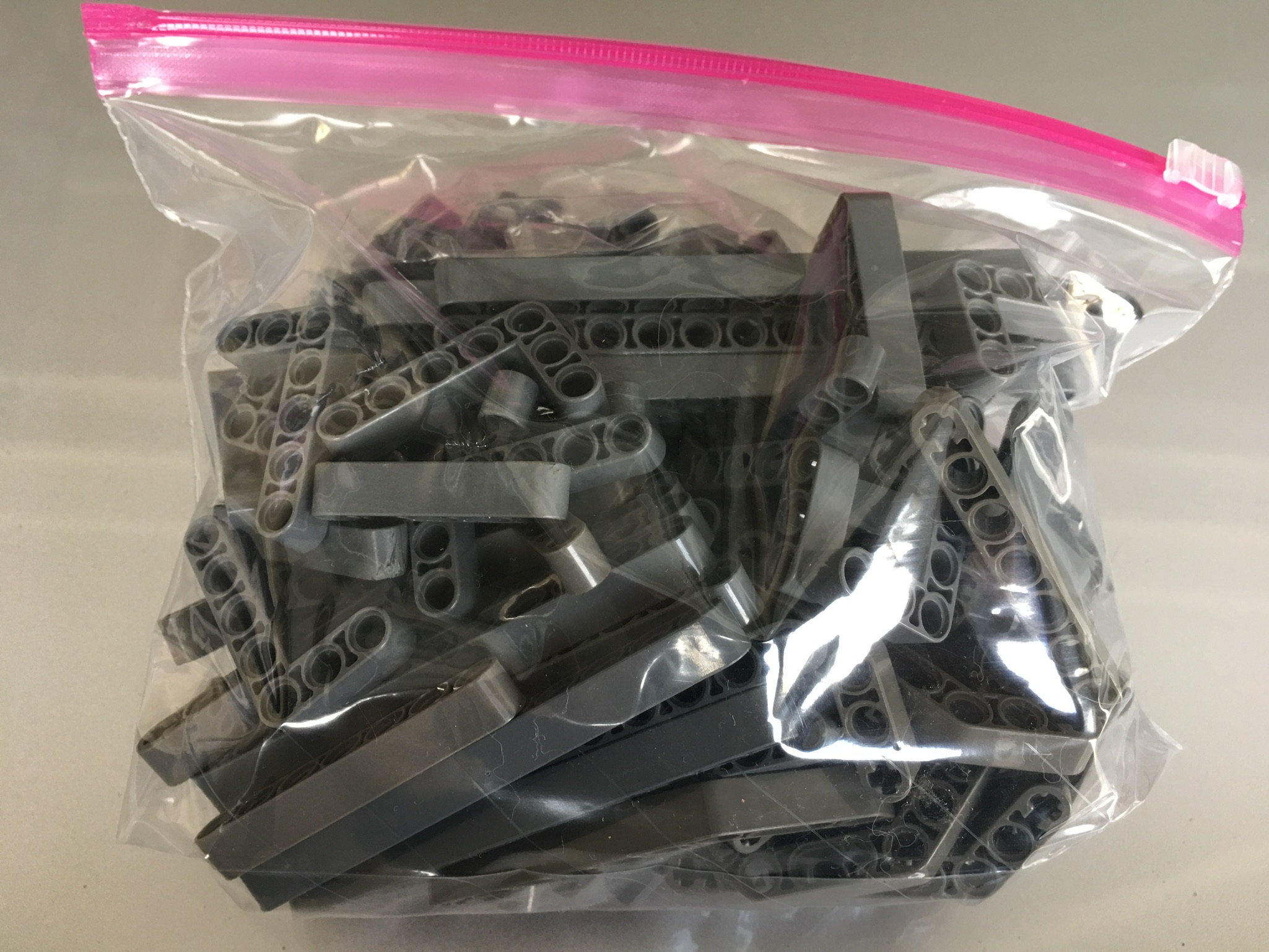 gray_liftarms_1.jpg
