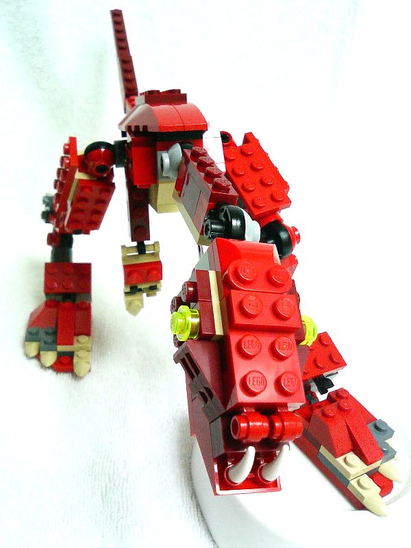 4892_004_001_neovenator.jpg