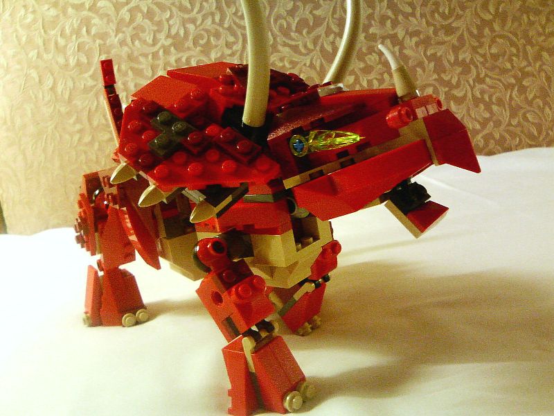 4892_001_000_triceratops.jpg