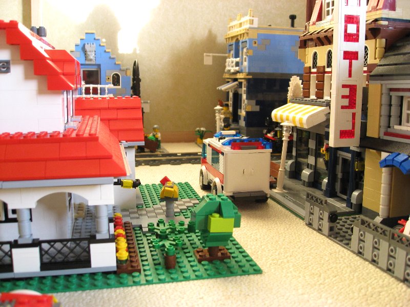 95-10173-10190-town_024.jpg