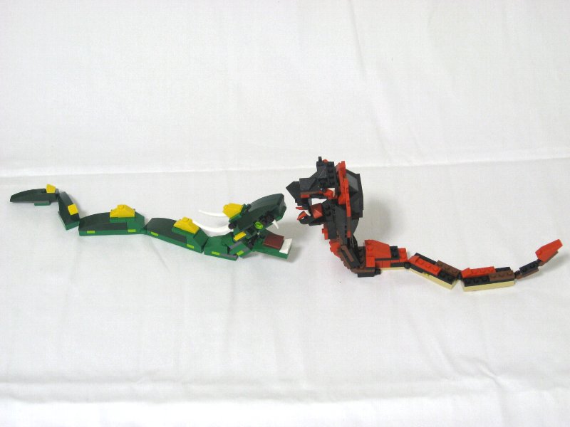98-4994w4894-snakes_002.jpg