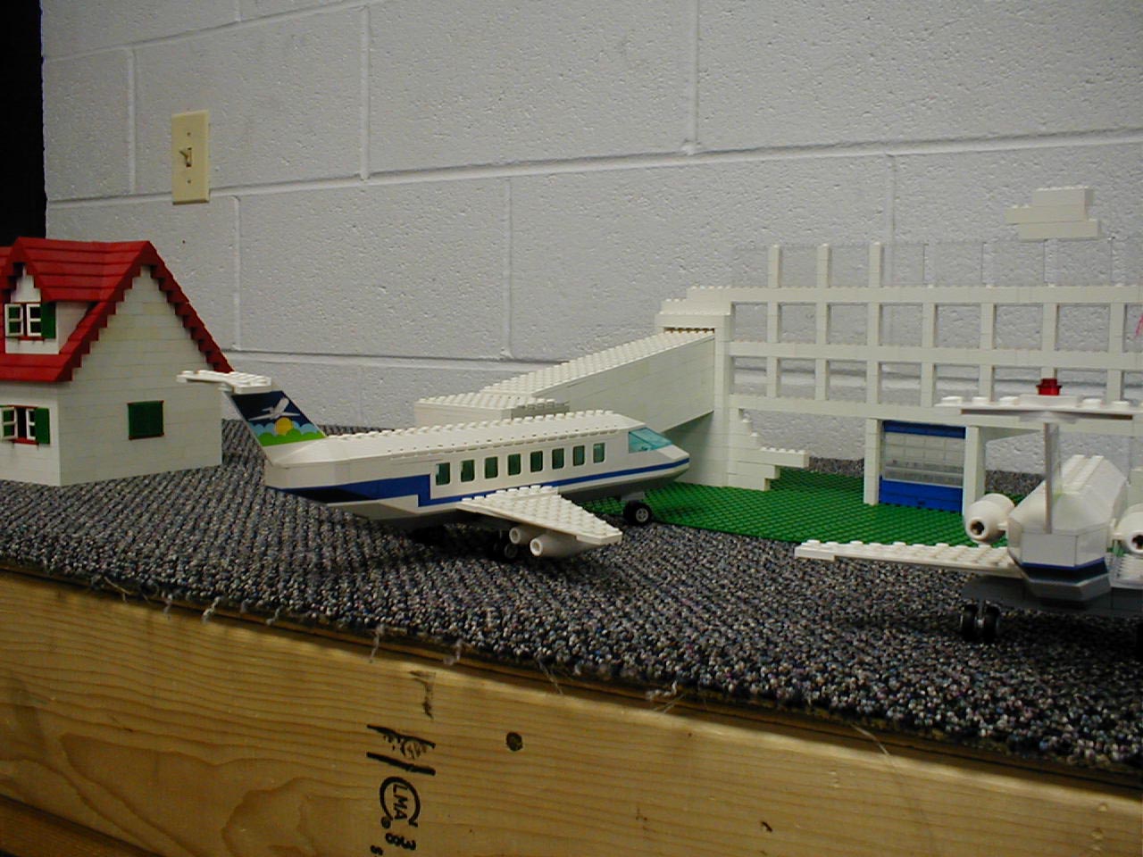 chris_plane2.jpg