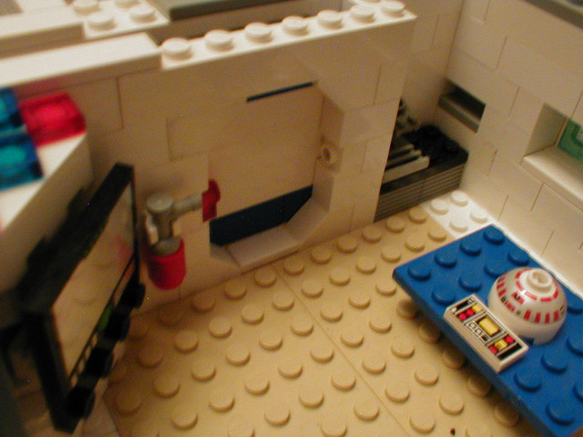 commandroom2.jpg