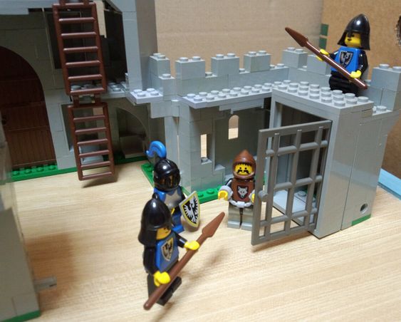 blackfalconcastle7.jpg