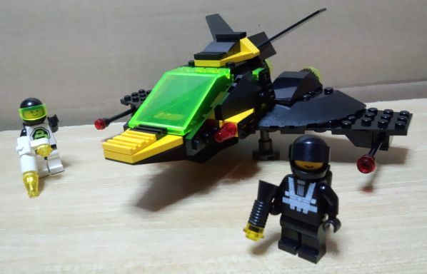 blacktron1-0.jpg