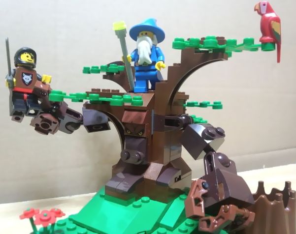 00monster-tree.jpg