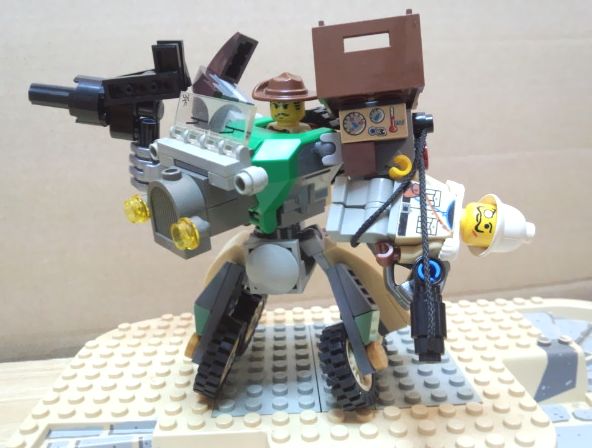 03johnny-mech.jpg