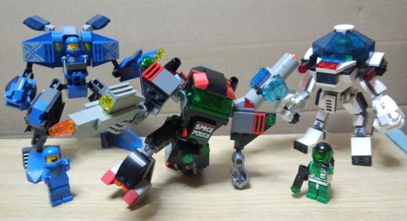04spacepolice2.jpg