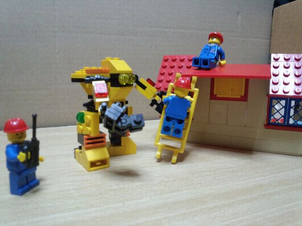 1workrobo2.jpg