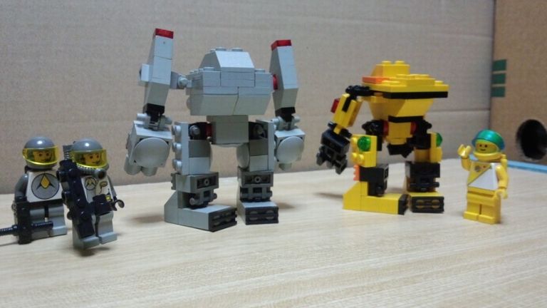 2combatrobo2.jpg