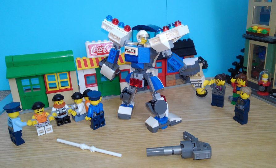 01police-mech2.jpg