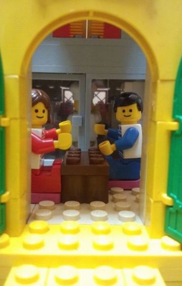 1ship-restaurant2.jpg
