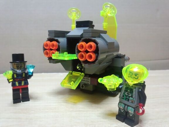 01spacebaroncar3.jpg