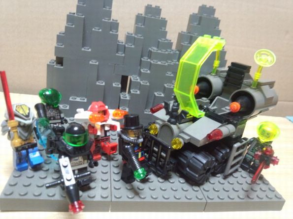 03villain-set.jpg