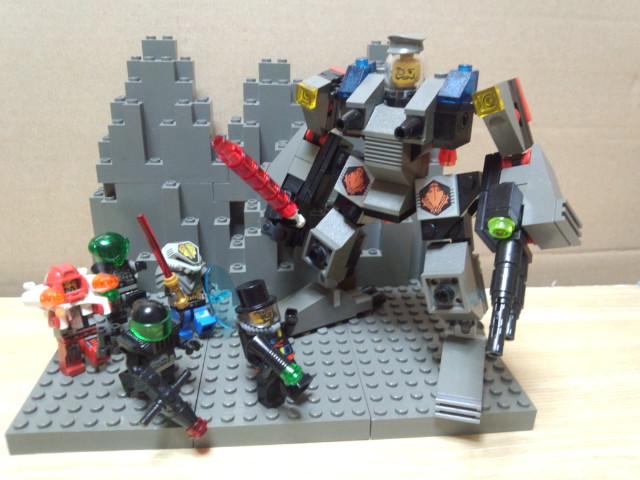 02villain-set.jpg