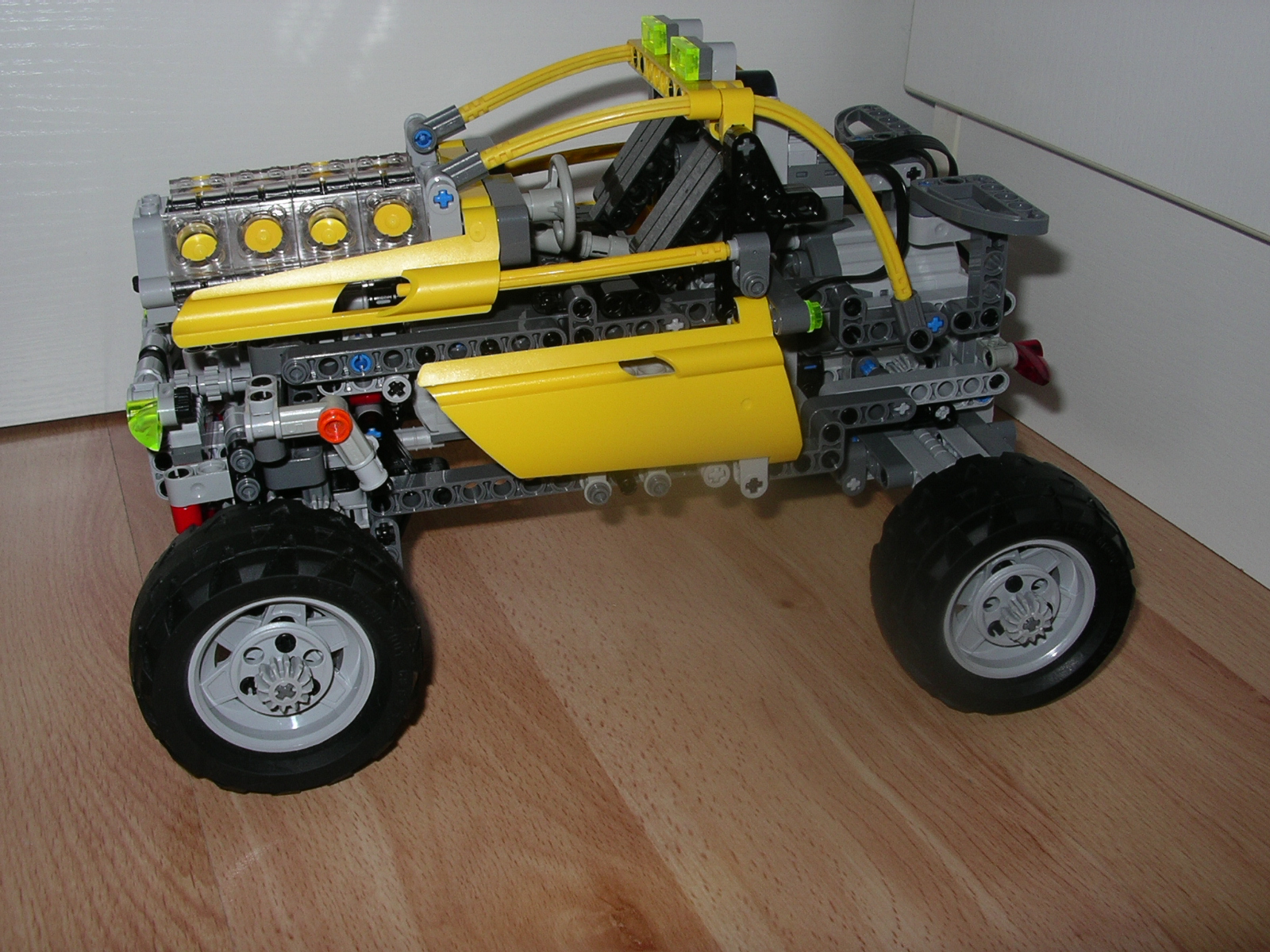 1tt-sideview.jpg