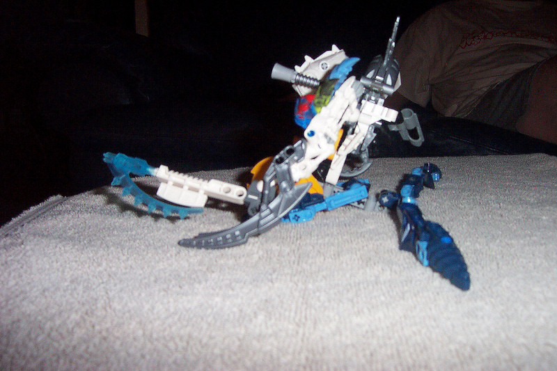 makuta_4.jpg